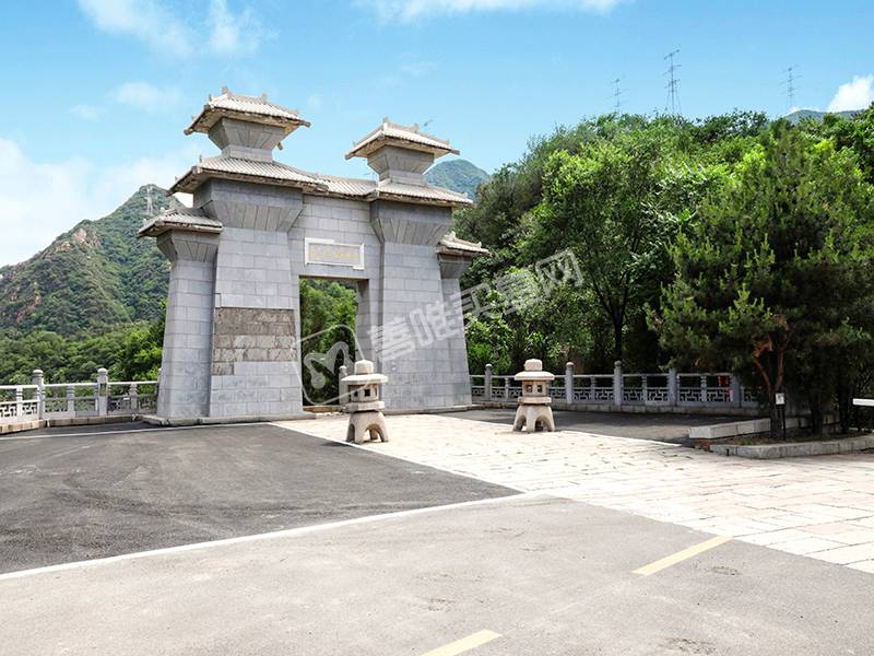 长城华人怀思堂——北京最专业的壁葬陵园 长城华人怀思堂——北京最专业的壁葬陵园