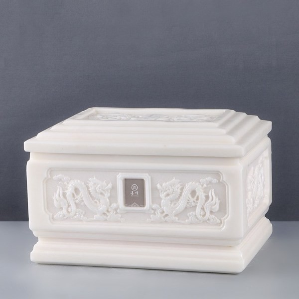 撞毁16个骨灰盒,价值多少(骨灰盒价格如何) 撞毁16个骨灰盒,价值多少(骨灰盒价格如何)